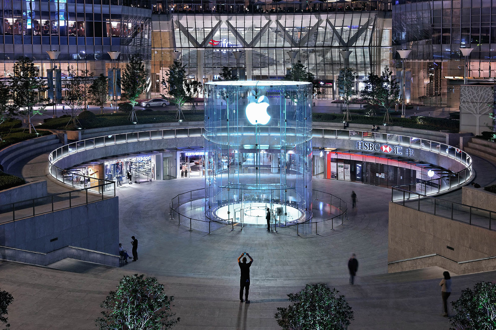 Interior and exterior architectural photography for architects of retail malls and stores in China, Asia, and the USA by Paul Dingman, architectural photographer