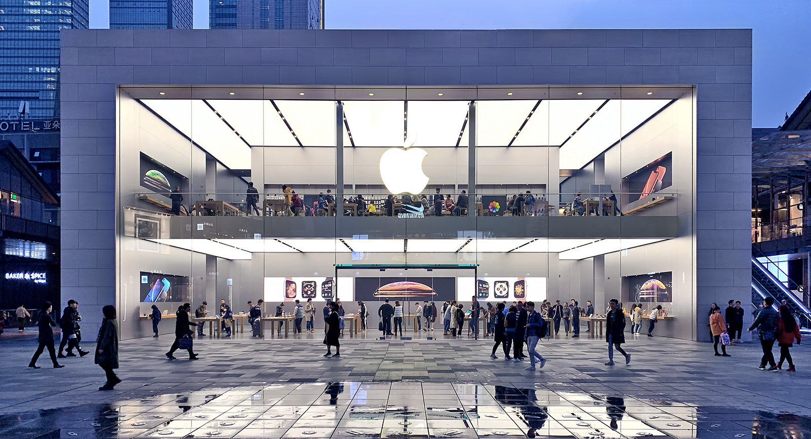 Interior and exterior architectural photography for architects of retail malls and stores in China, Asia, and the USA by Paul Dingman, architectural photographer