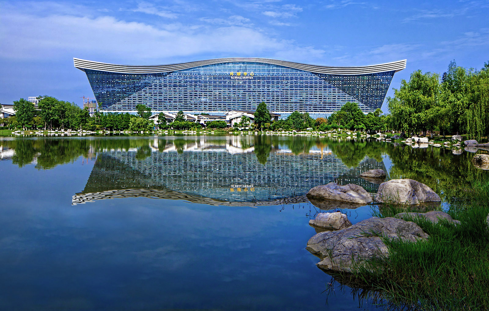 Architectural photography of mixed-use projects in China and Asia by Paul Dingman, architectural photographer serving China, Asia, Dubai, and the Middle East.