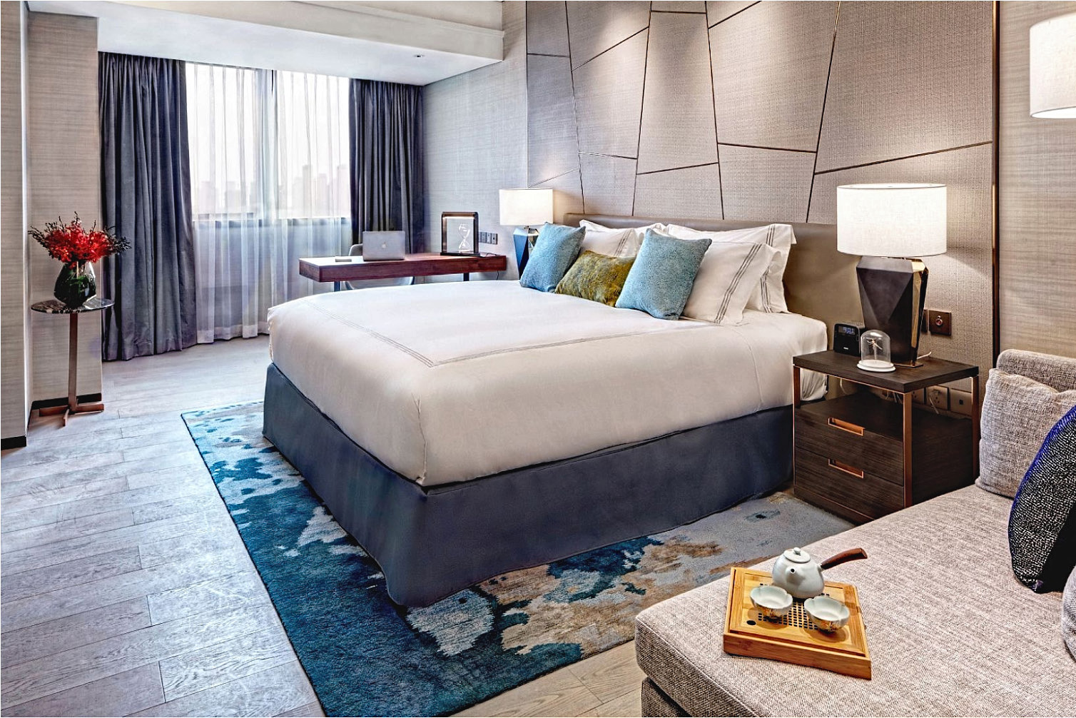 Interior, exterior, and aerial drone architectural photography of the Fraser Suites in Dalian, China. Paul Dingman is an architectural photographer based in Asia and China and specializing in the photography of hotels and resorts.