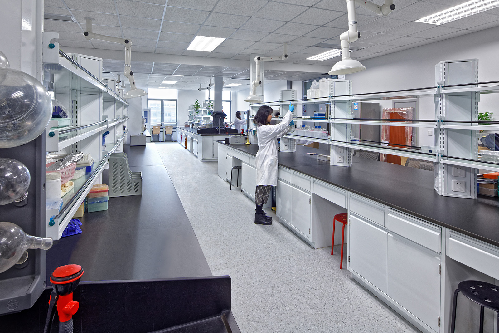 Interior and exterior architectural photography for architects of scientific and research projects in China, Asia, and the USA by Paul Dingman, architectural photographer