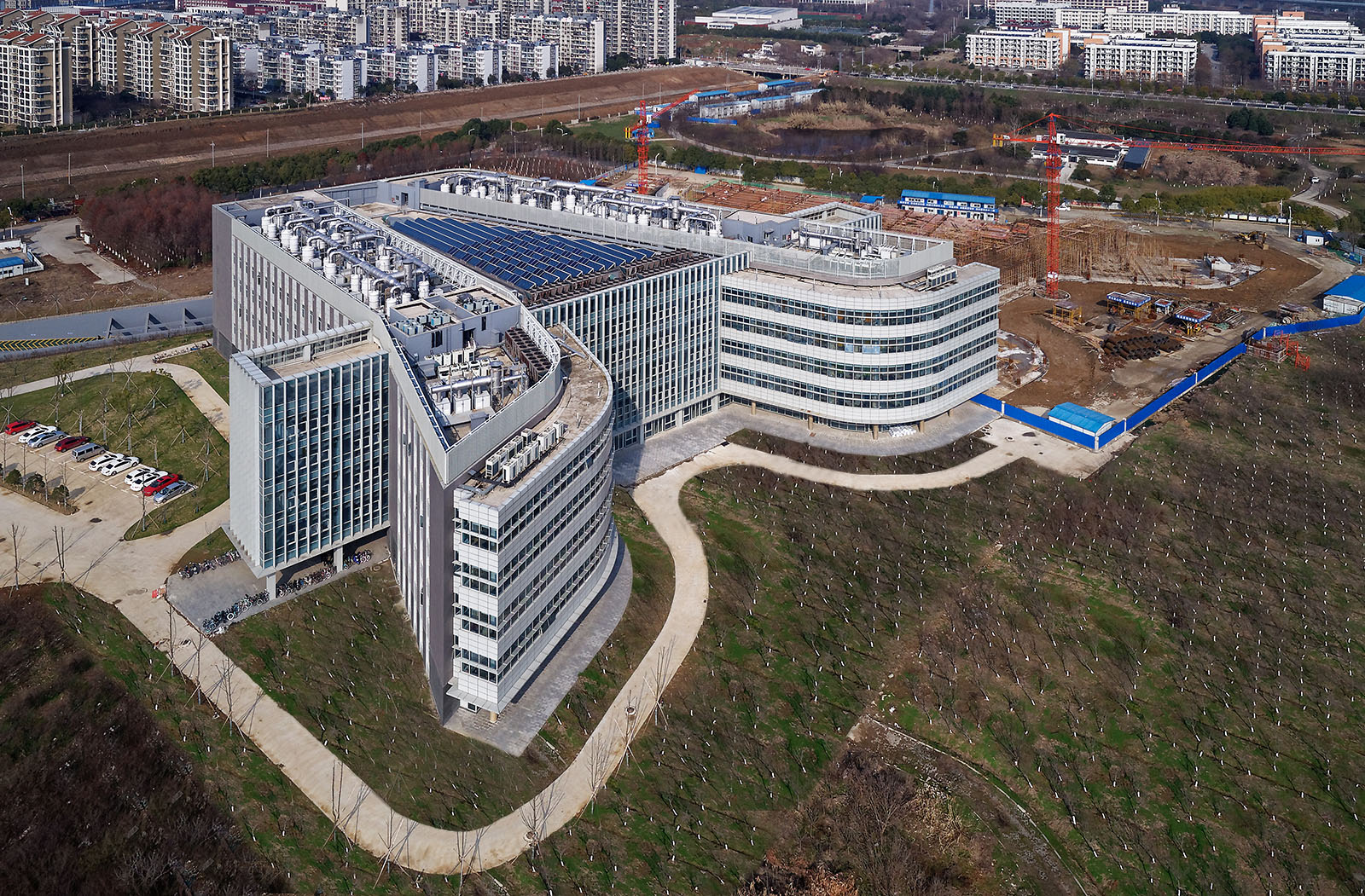 Interior and exterior architectural photography for architects of scientific and research projects in China, Asia, and the USA by Paul Dingman, architectural photographer