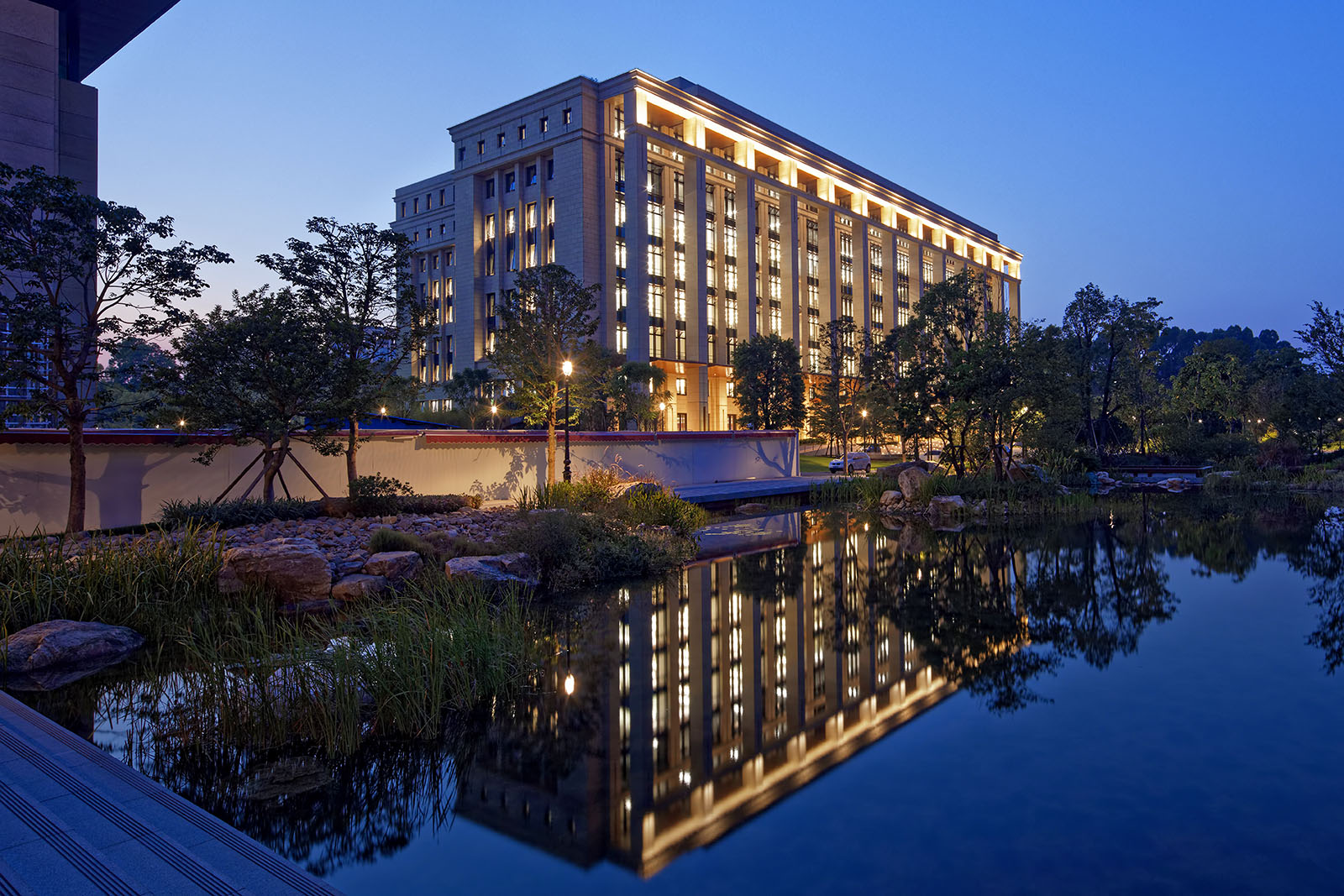 Interior, exterior, and aerial drone architectural photography of the Huawei Financial Center in Shenzhen, China commissioned by HDR Architects. © Paul Dingman architectural photographer