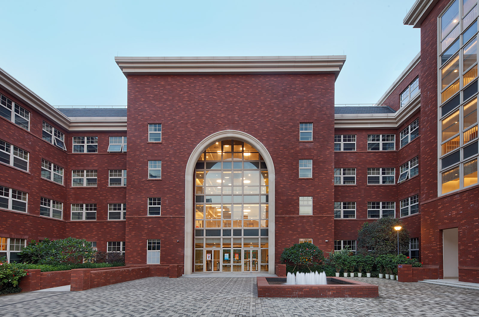 Exterior photography of the Taiwan Park International School in Dongguan, China. Architect: HDR.