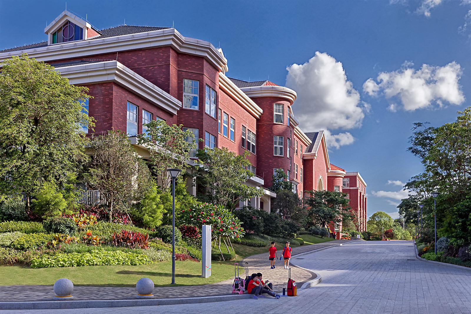 Exterior photography of the Taiwan Park International School in Dongguan, China. Architect: HDR.